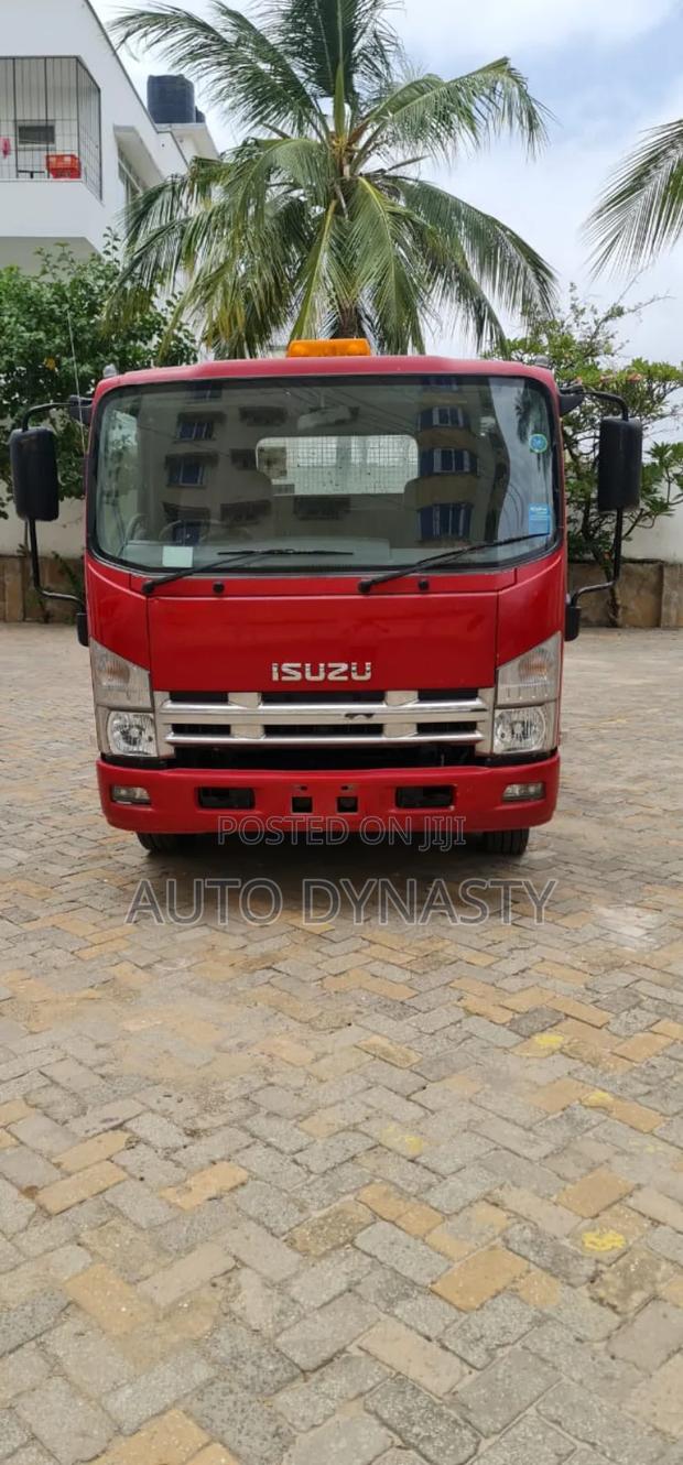 Isuzu NQR Tipper Truck