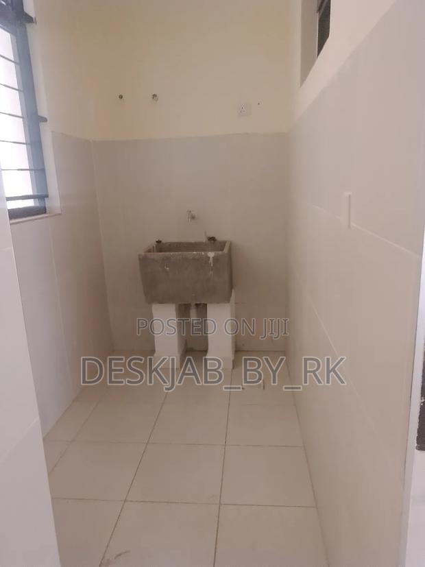 2bdrm Apartment in Racecourse for rent - thumbnail 5