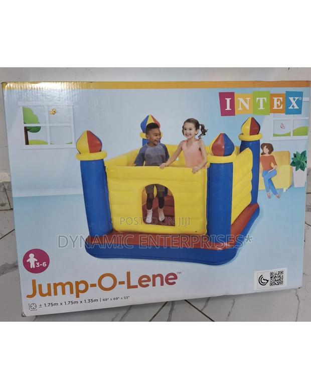 Intex Jump-O-Lene Inflatable Castle Bouncer. - main view