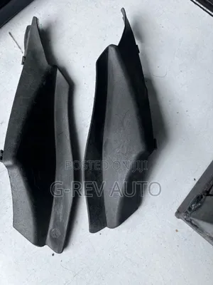 Mazda Demio 2015-2018 Windscreen Finishers.