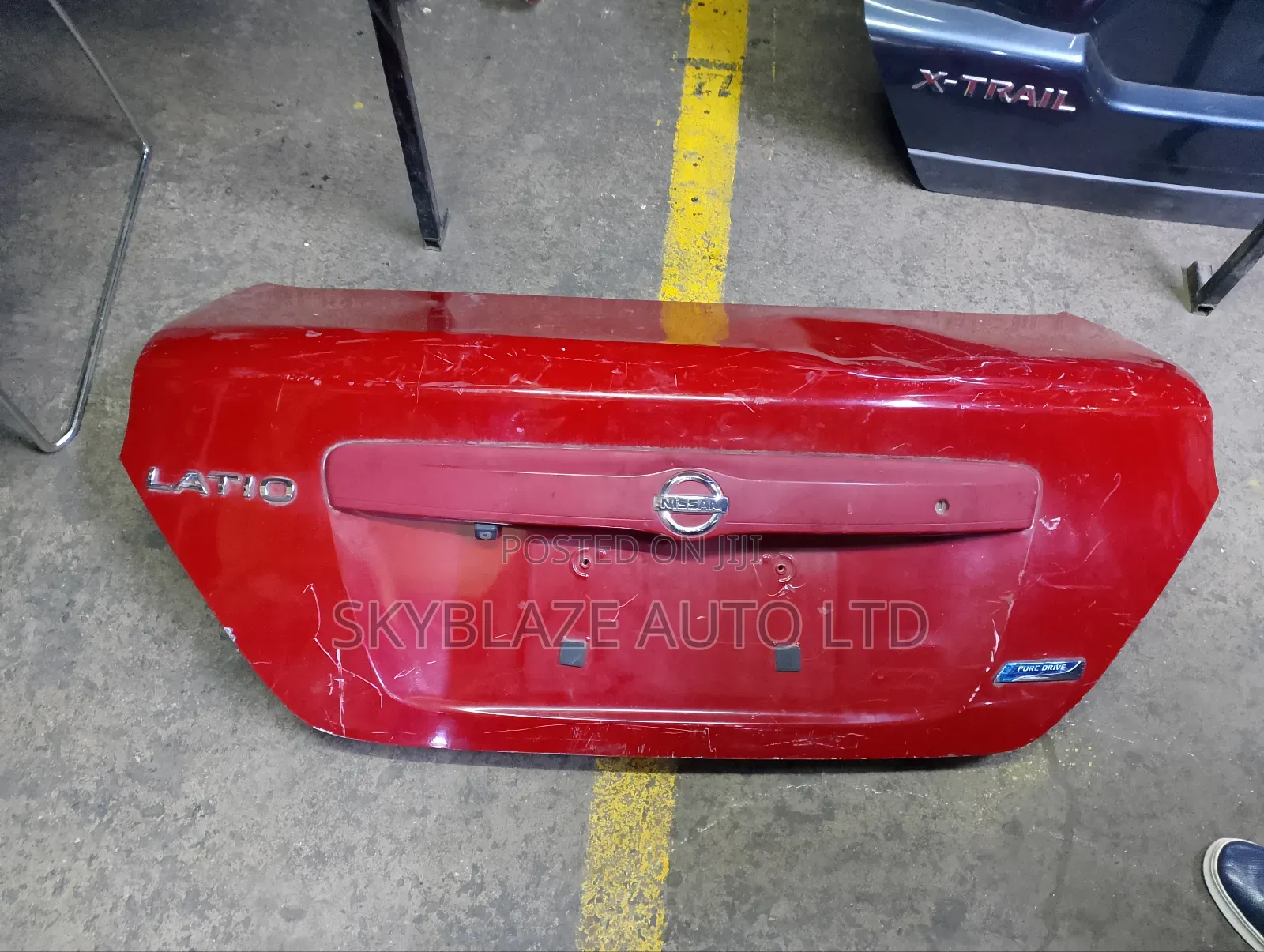 Nissan Latio Boot