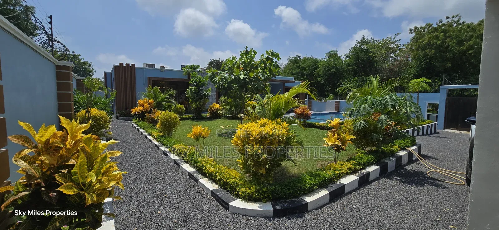 Furnished 4bdrm House in Sun&Sand, Kikambala for sale