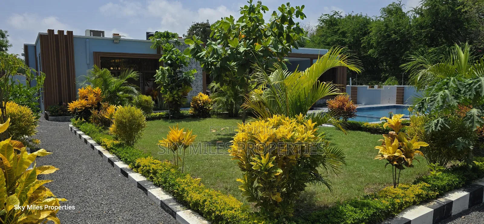 Furnished 4bdrm House in Sun&Sand, Kikambala for sale