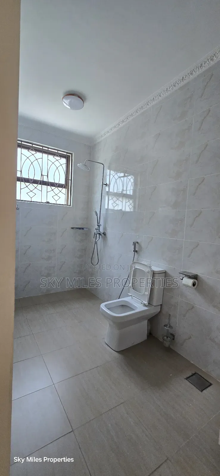 Furnished 4bdrm House in Sun&Sand, Kikambala for sale
