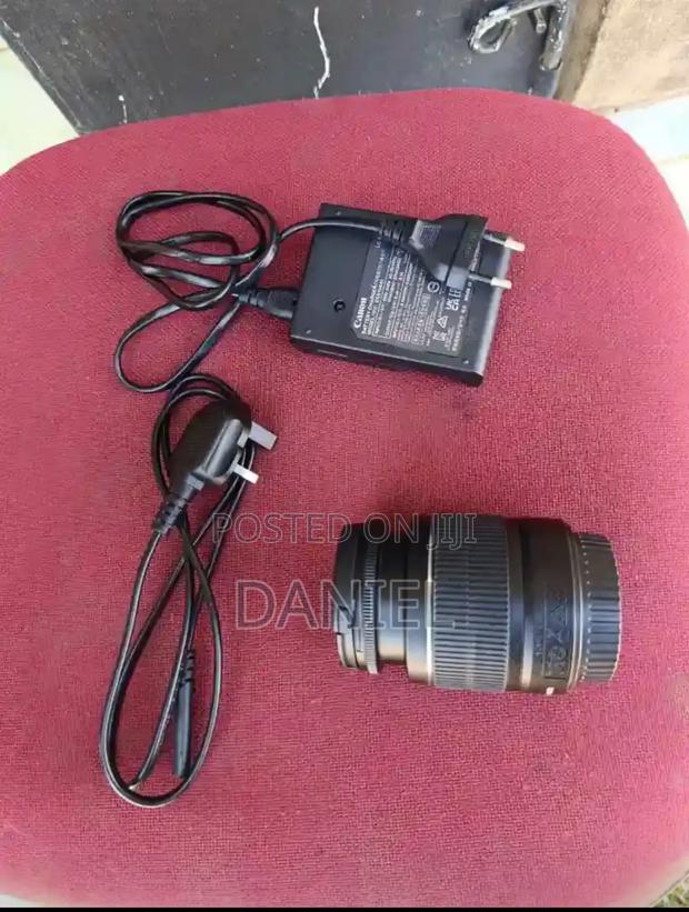 Canon 250d - thumbnail 3