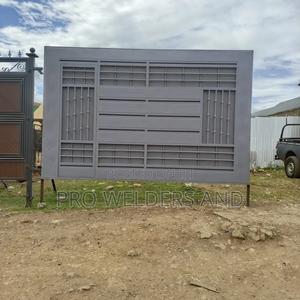 Quality Sliding Gates – Custom Designs Available