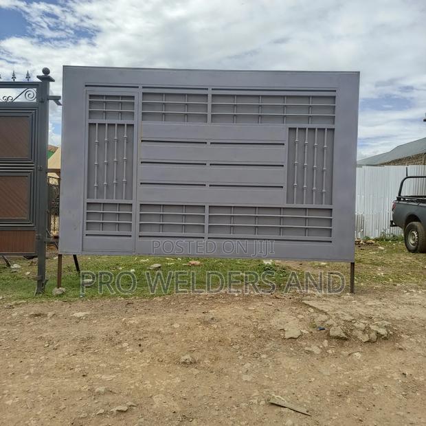 Quality Sliding Gates – Custom Designs Available