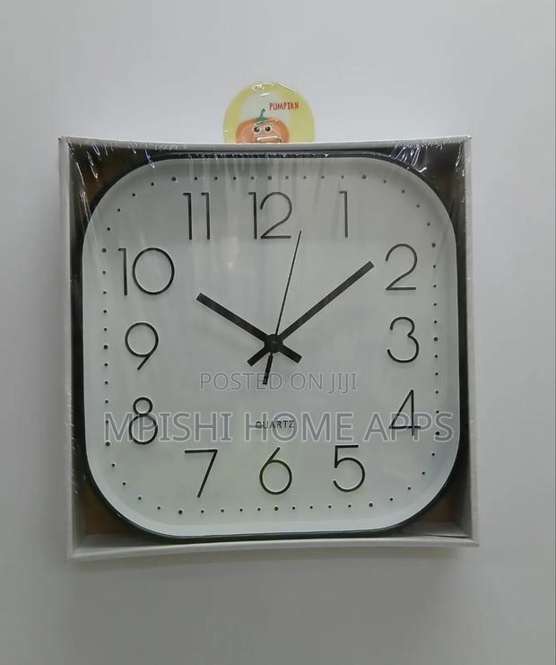 Quartz Wall Clock - thumbnail 2