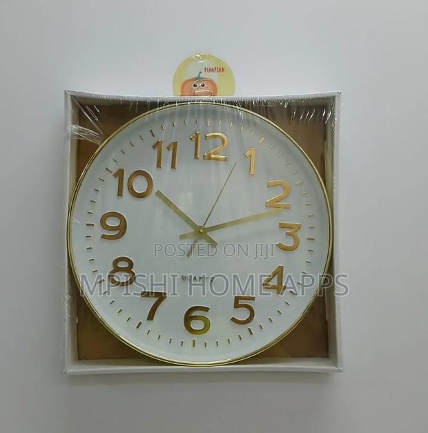 Quartz Wall Clock - thumbnail 4