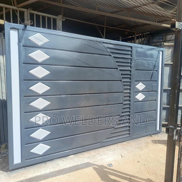 Modern Sliding Gates | Heavy Duty Long Lasting - thumbnail 2