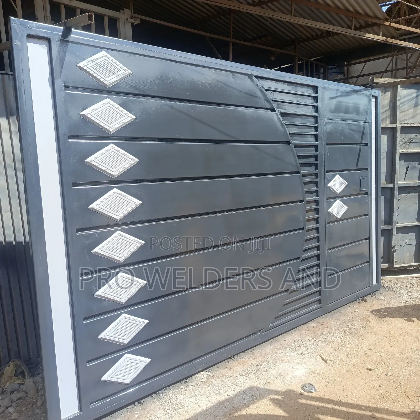Modern Sliding Gates | Heavy Duty Long Lasting
