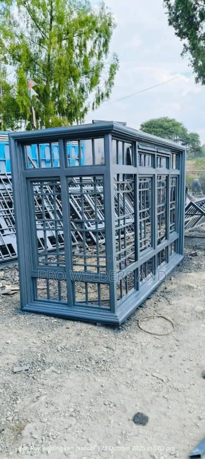 Modern Steel Windows – Secure Durable Designs