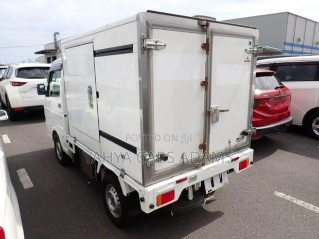 Suzuki Carry Freezer Truck