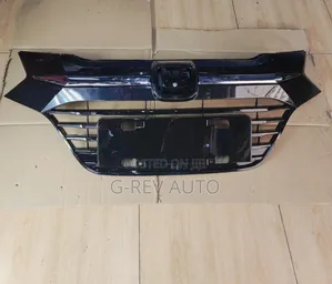 Honda Vezel 2014- 2016 Front Grill .