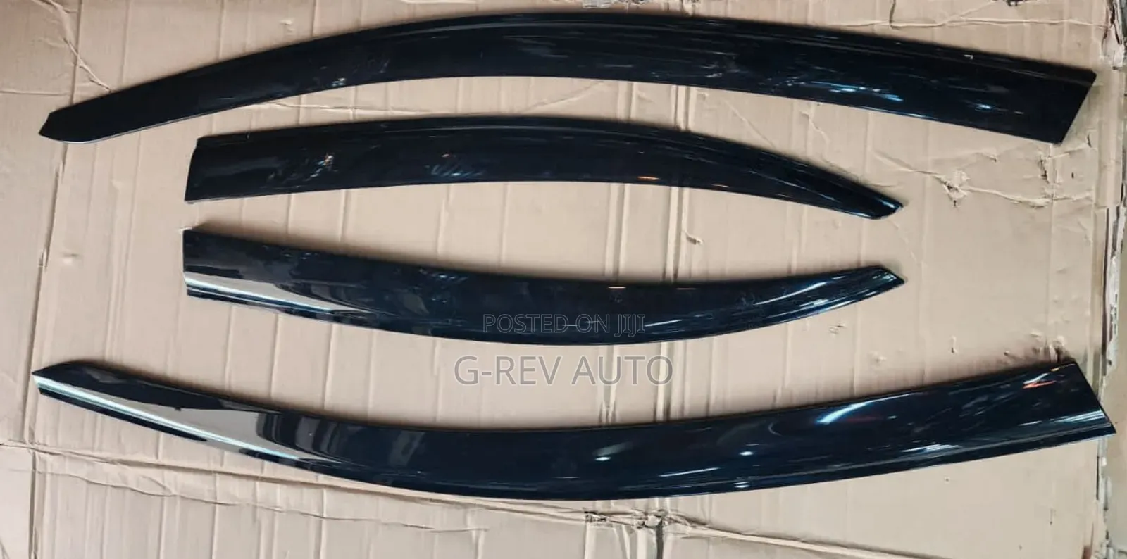 Mitsubishi Galant Original Windbreakers