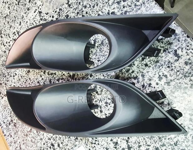 Toyota Auris 2008-2011 Foglight Covers.