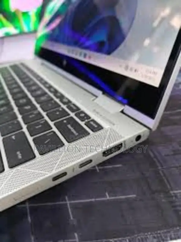 Laptop HP EliteBook 830 G8 16GB Intel Core I7 SSD 512GB