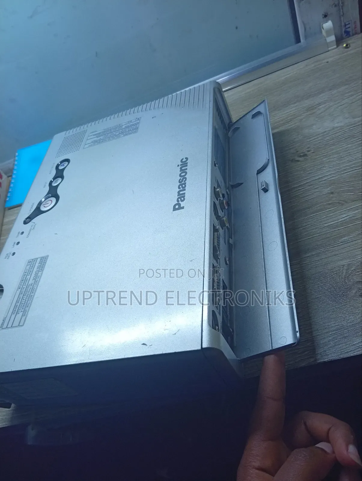 Panasonic Pt-Lc56e – Clear Images for Classes Presentations