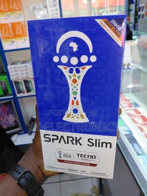 New Tecno Spark Slim 256 GB Black