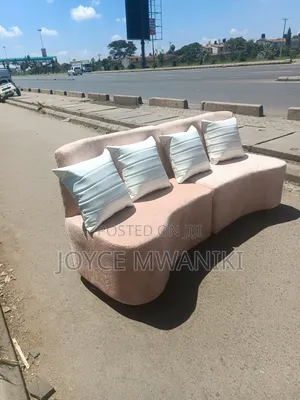 Reception Seat or Salon Waiting Seat, Peach
