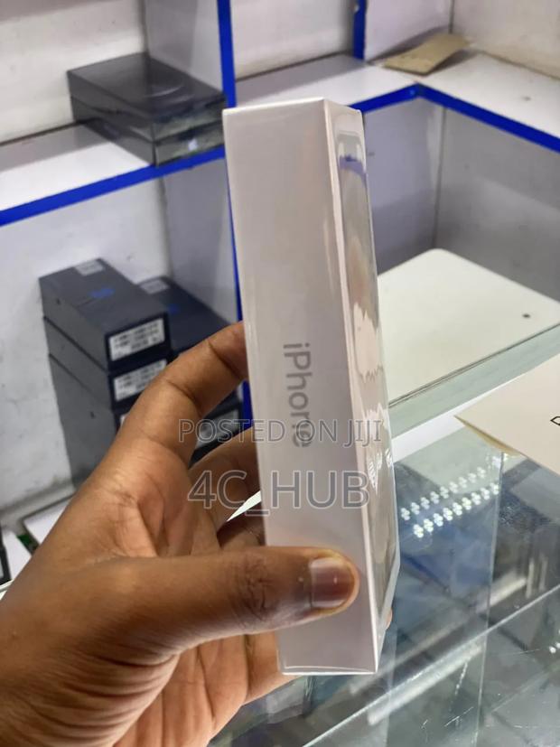 New Apple iPhone 12 128 GB Gray - thumbnail 2