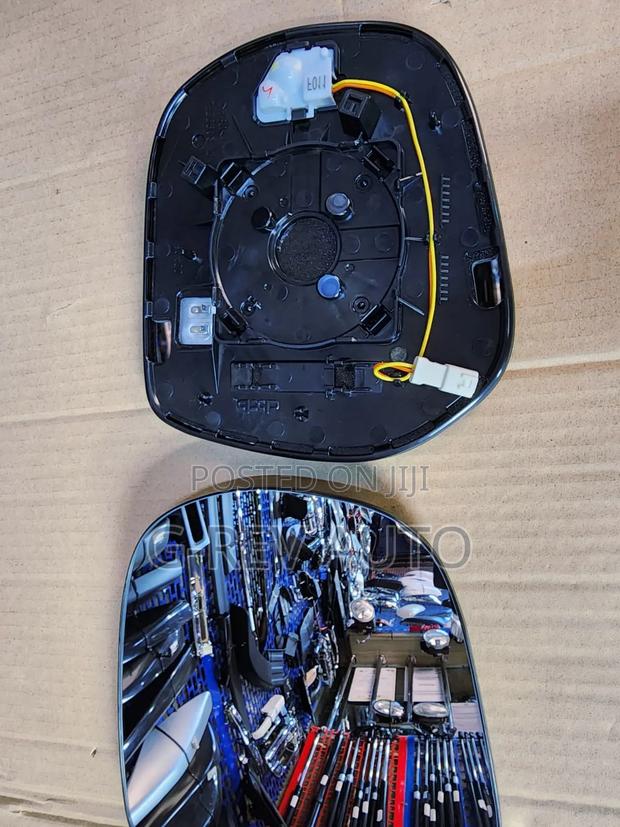 Land Cruiser 200 Series Mirror Glass With RVM