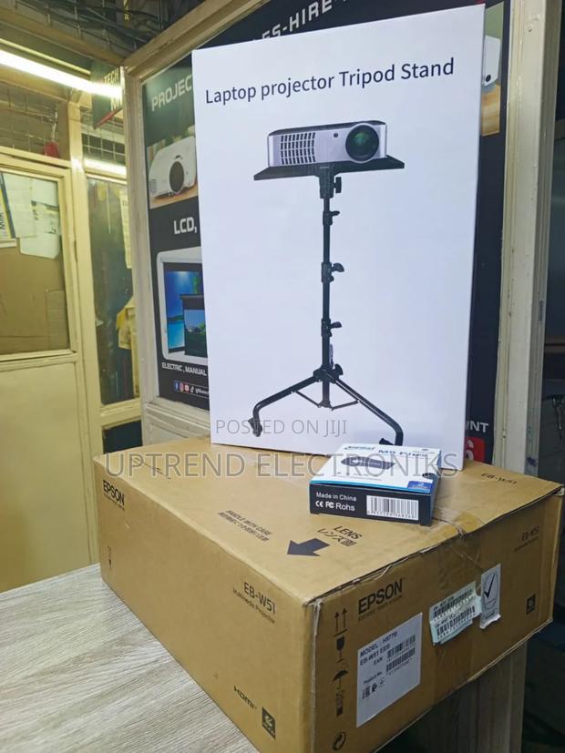 Adjustable Projector Laptop Tripod - thumbnail 3