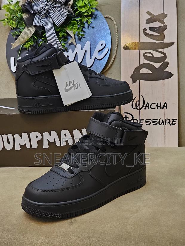 Plain Airforce 1 High Cut - main view
