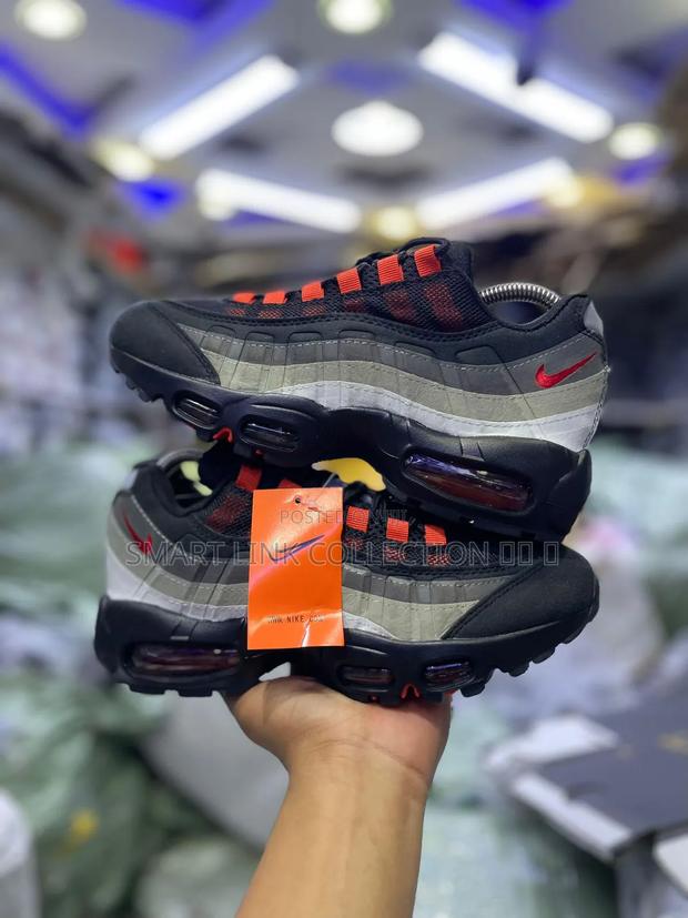 Nike Airmax 95  Hyper Crimson - thumbnail 2