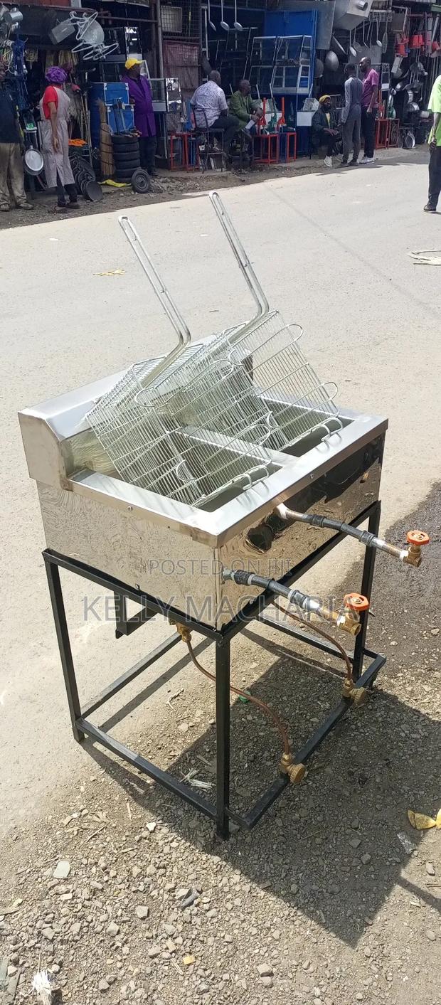 Double Gas Fryer - thumbnail 2