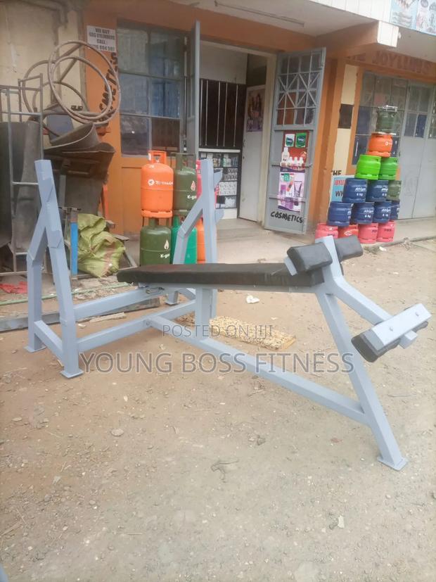 Gym Machines and Equipment. - thumbnail 11