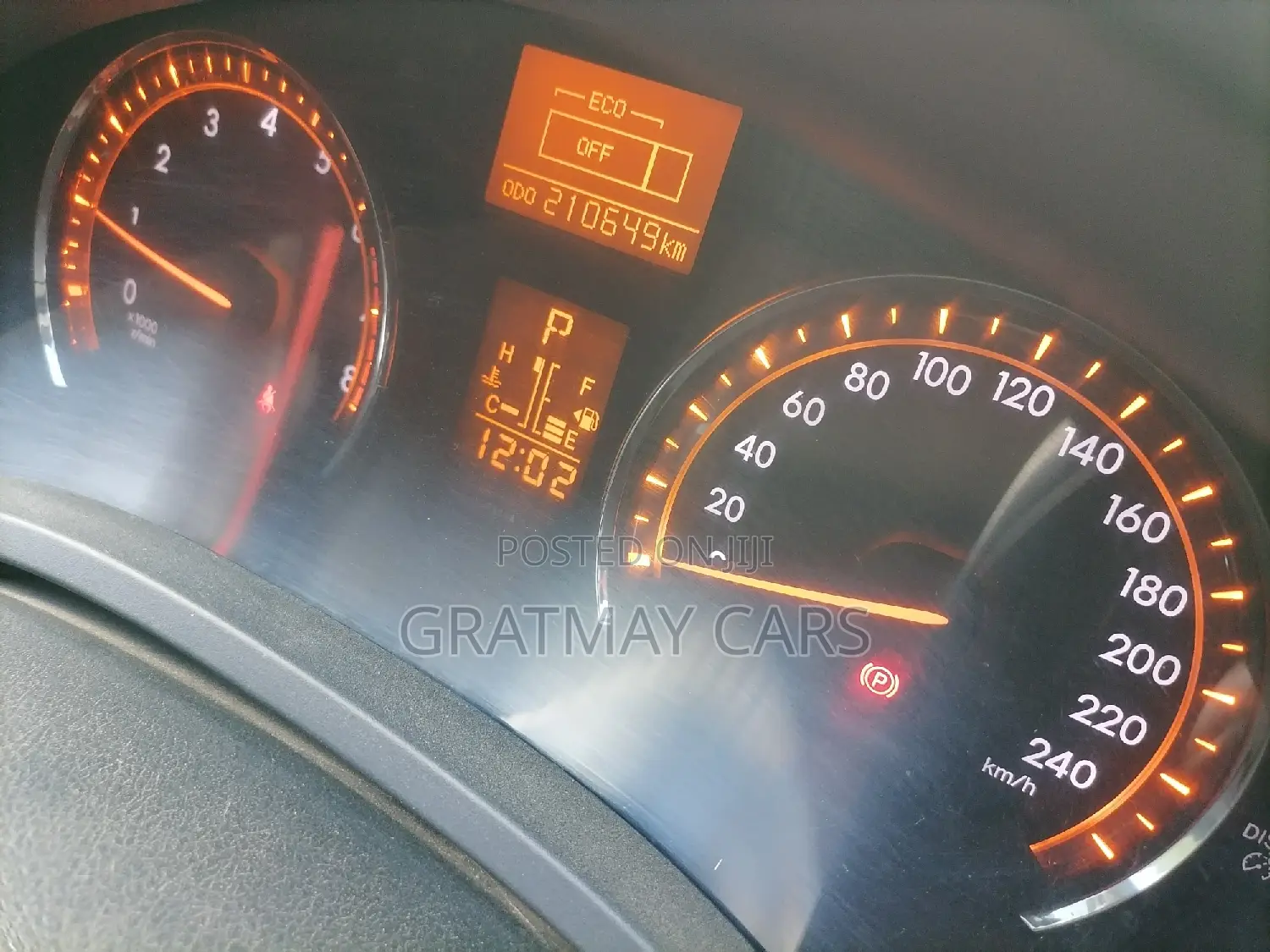 Toyota Avensis 2012 Black