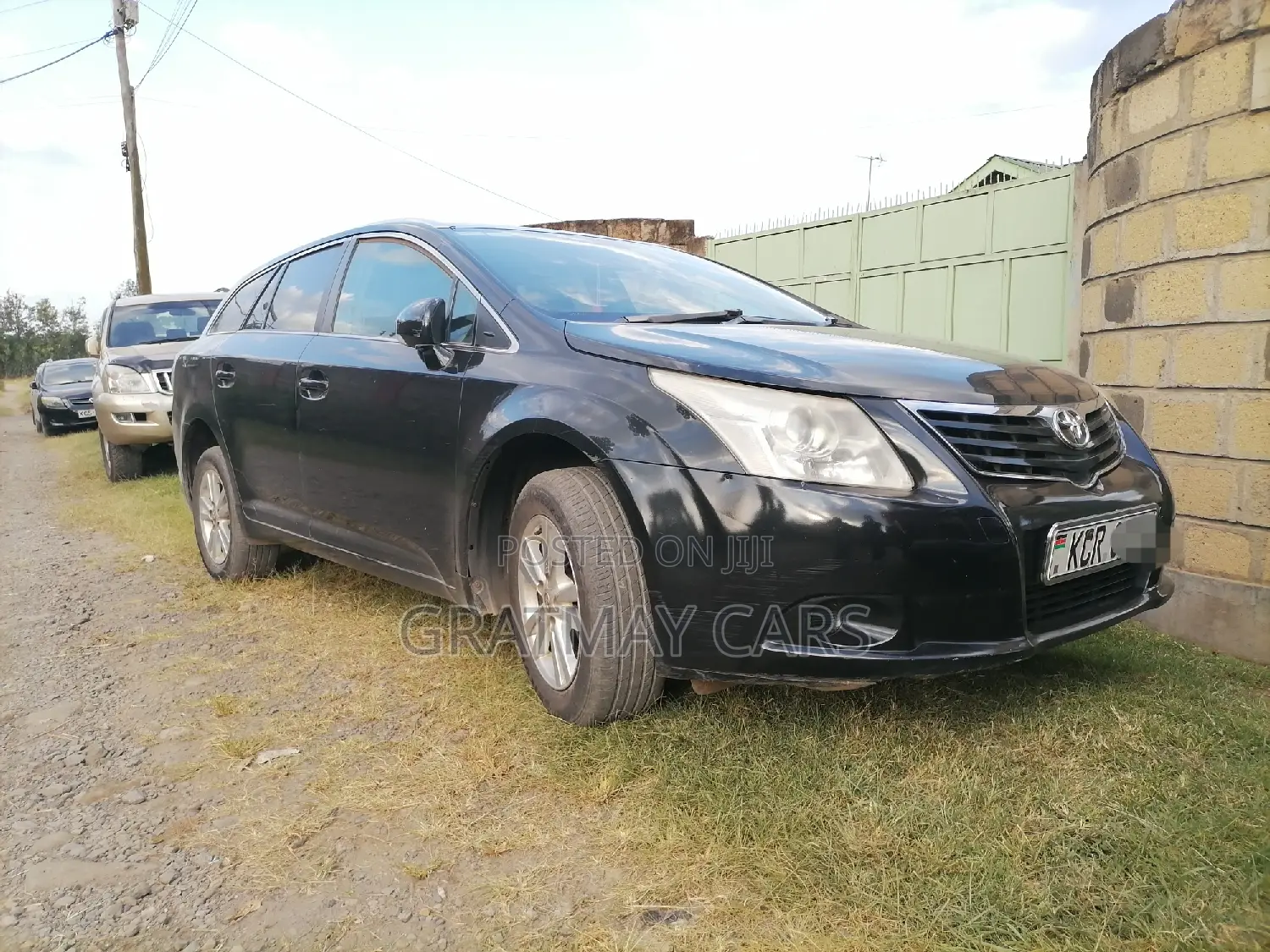 Toyota Avensis 2012 Black