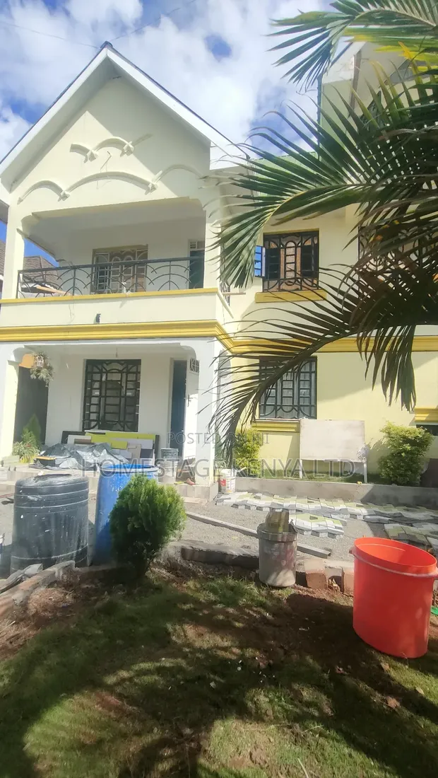 5bdrm Maisonette in Kamakis Karuguru for rent