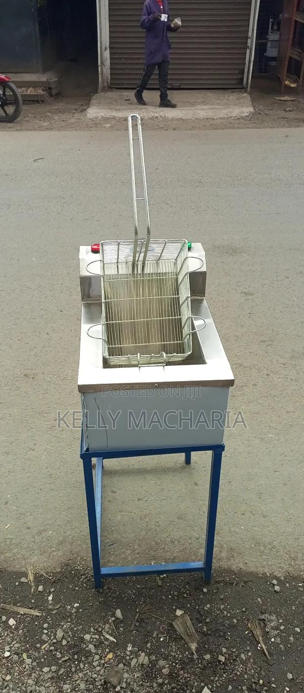 Commercial Single Fryers - thumbnail 10