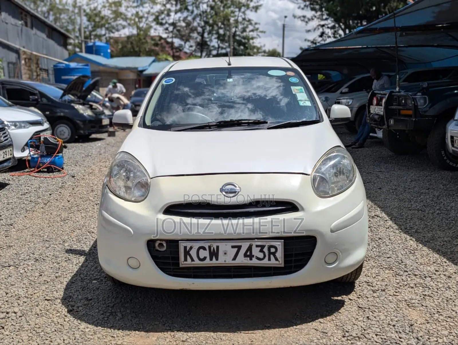 Nissan March 1.2 FWD 2012 White