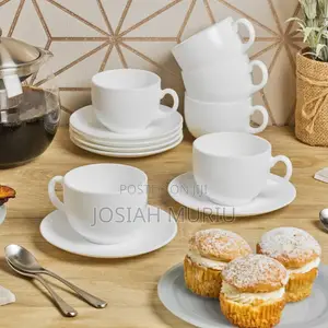 *Set of 6 Luminarc Saucer Cups*