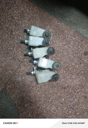 Brake Booster and Master Cylinder Toyota Probox Old Model