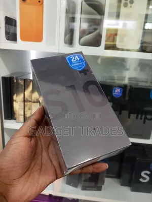 New Samsung Galaxy S10 Plus 128 GB Black