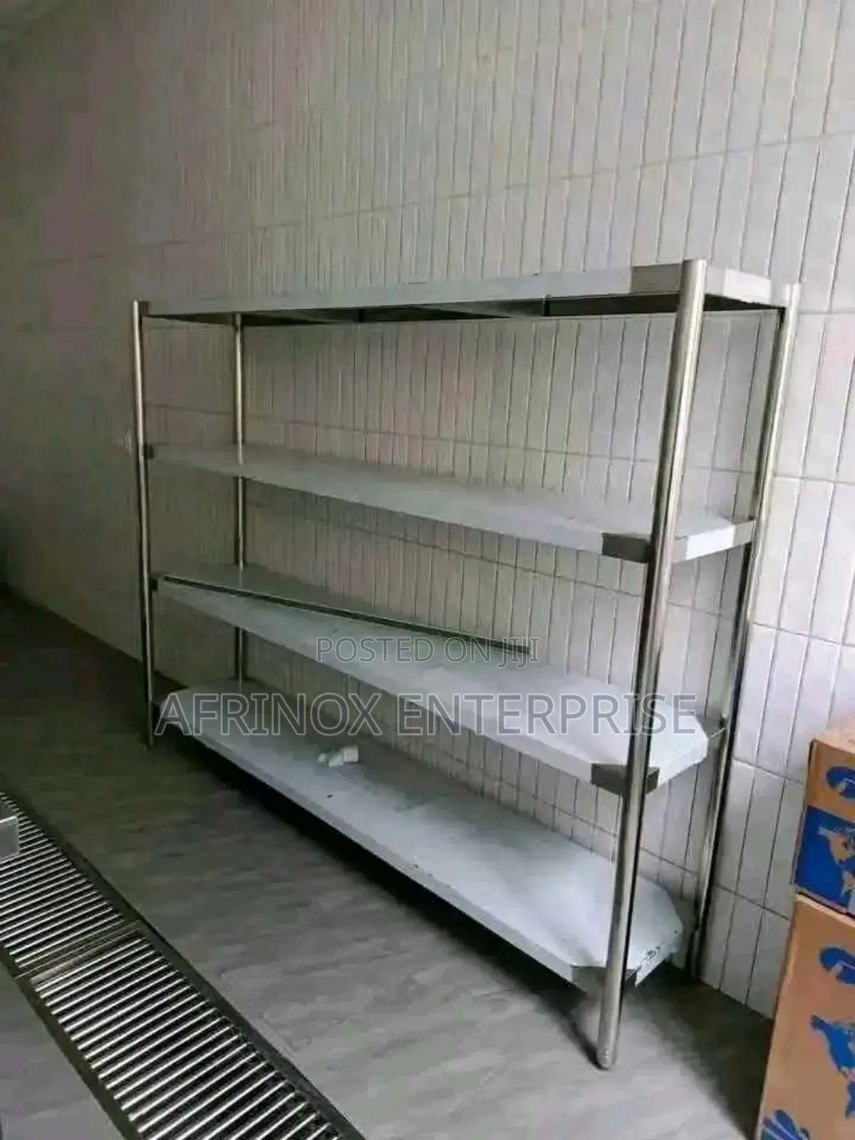 Stainless Steel Kitchen Rack for Hotels and Restaurants