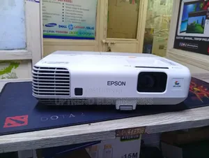 Epson Powerlite 95 – High Clarity Xga Projector for Work Home