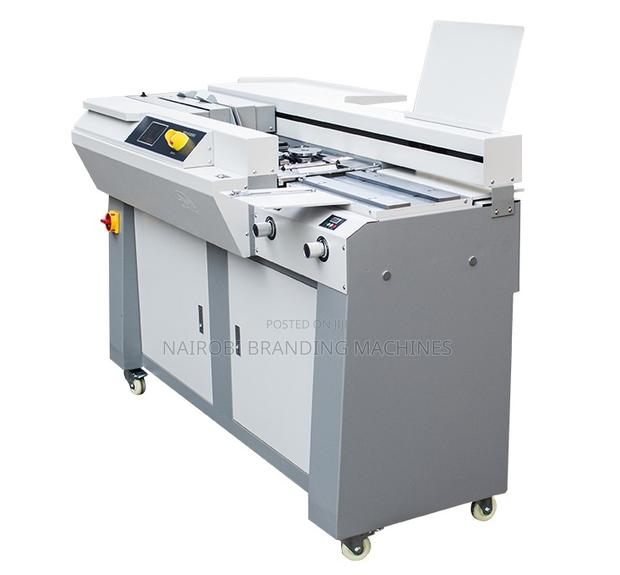 Automatic Gluing Professional Perfect Binding Machine for Sale