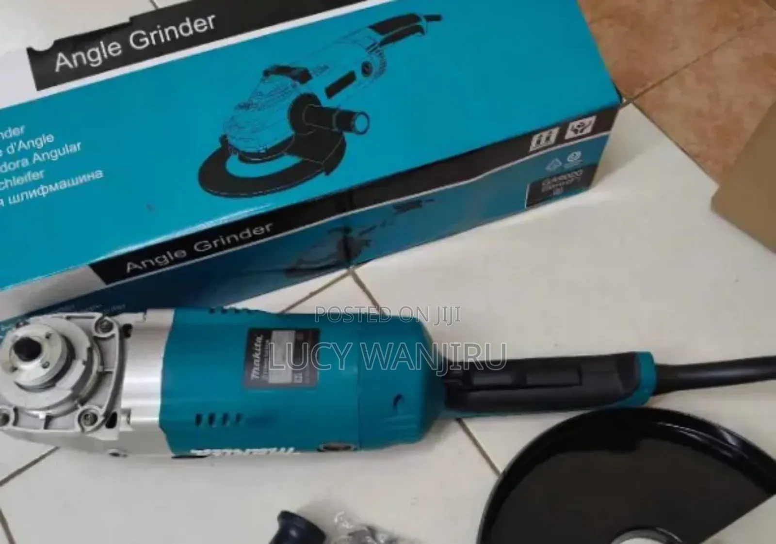 Brand New Makita Grinder 9inch 
With Guard and Handle