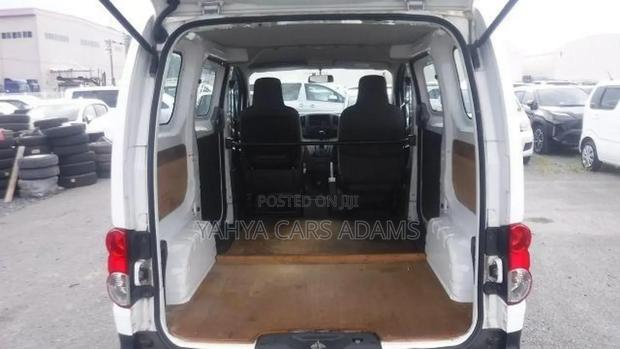 Nissan Vanette 2018 White - thumbnail 5