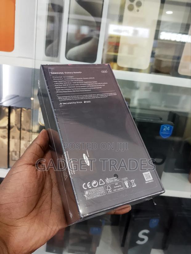 New Samsung Galaxy Note 10 Plus 256 GB Black - thumbnail 2