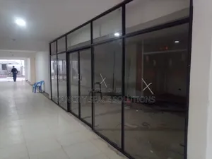 Powder Coated Aluminum and Glass Partitions