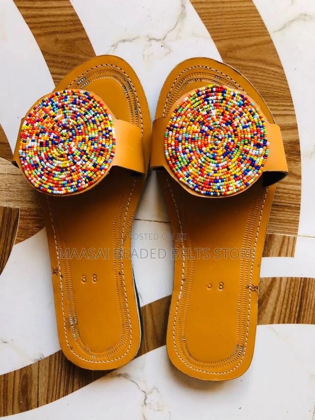 Ladies Beaded Sandals - thumbnail 9