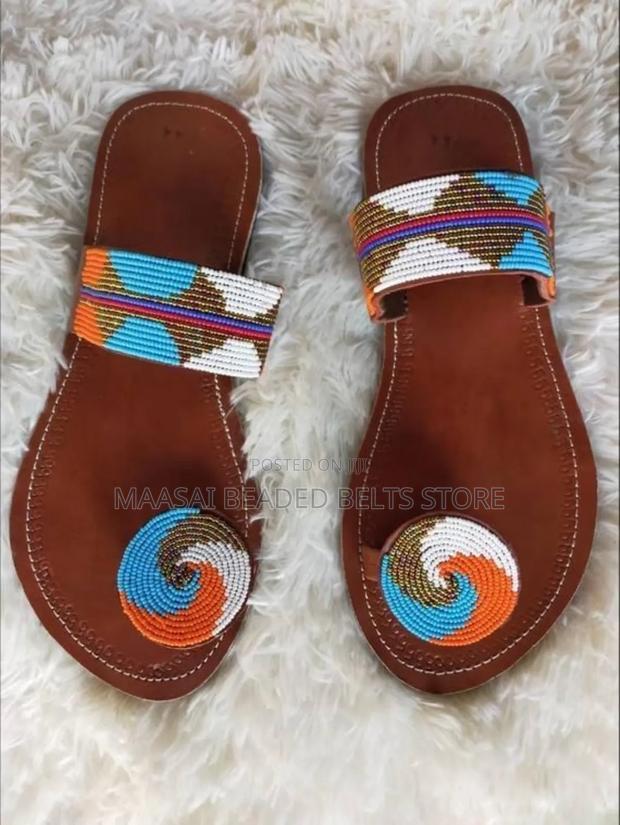 Ladies Beaded Sandals - thumbnail 5