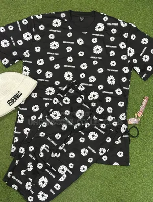 White and Black Two Set Short Piece