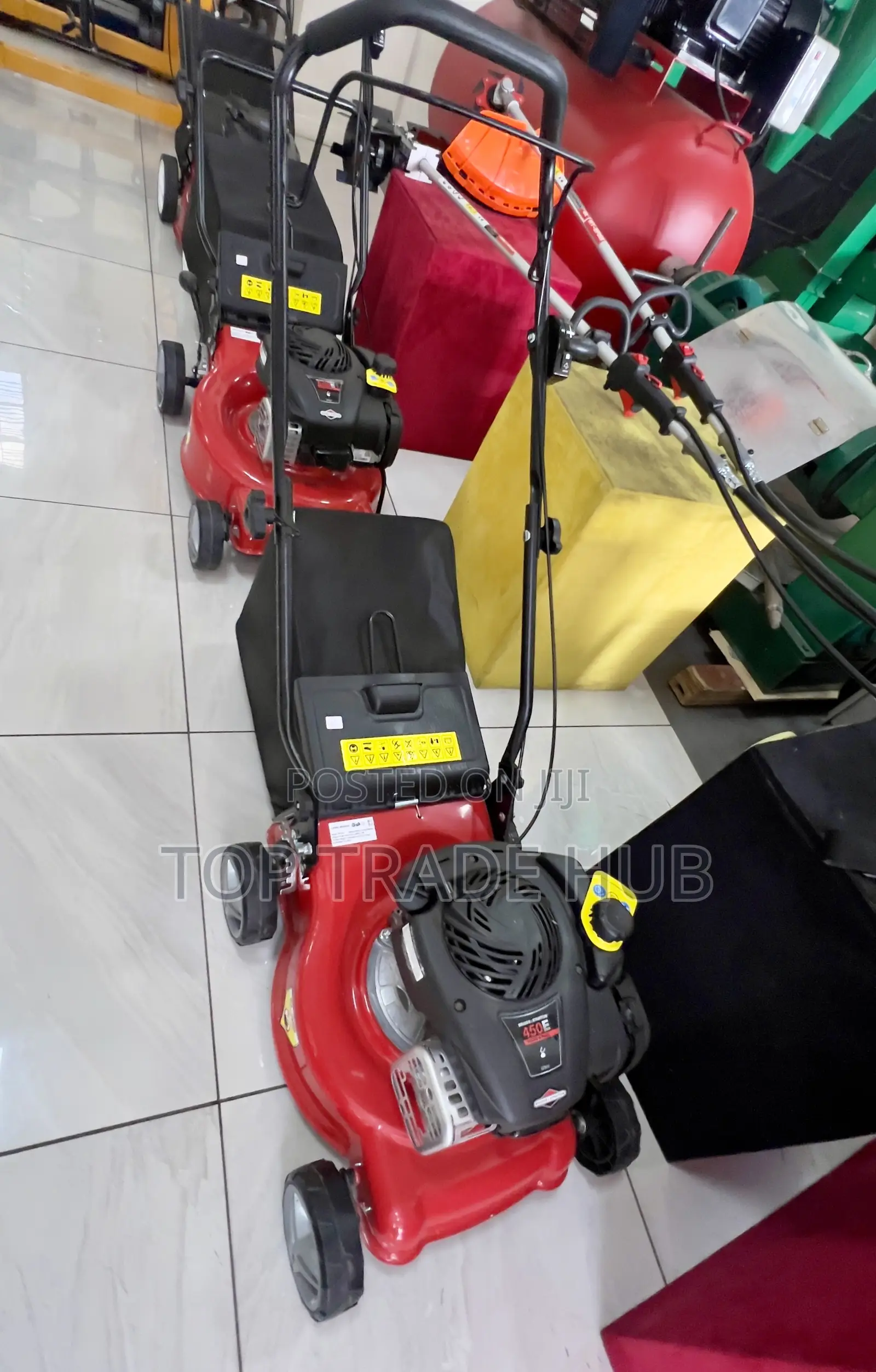 Briggs&Stratton 450e Gasoline Lawn Mower 16" Blade 125cc